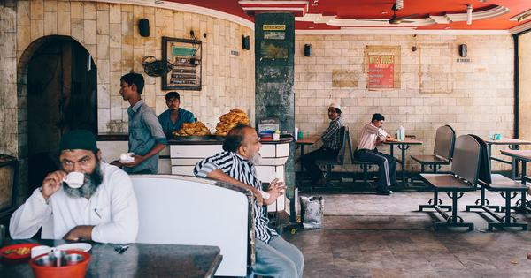 Shards of Memory – The Irani cafes of&nbsp;Hyderabad